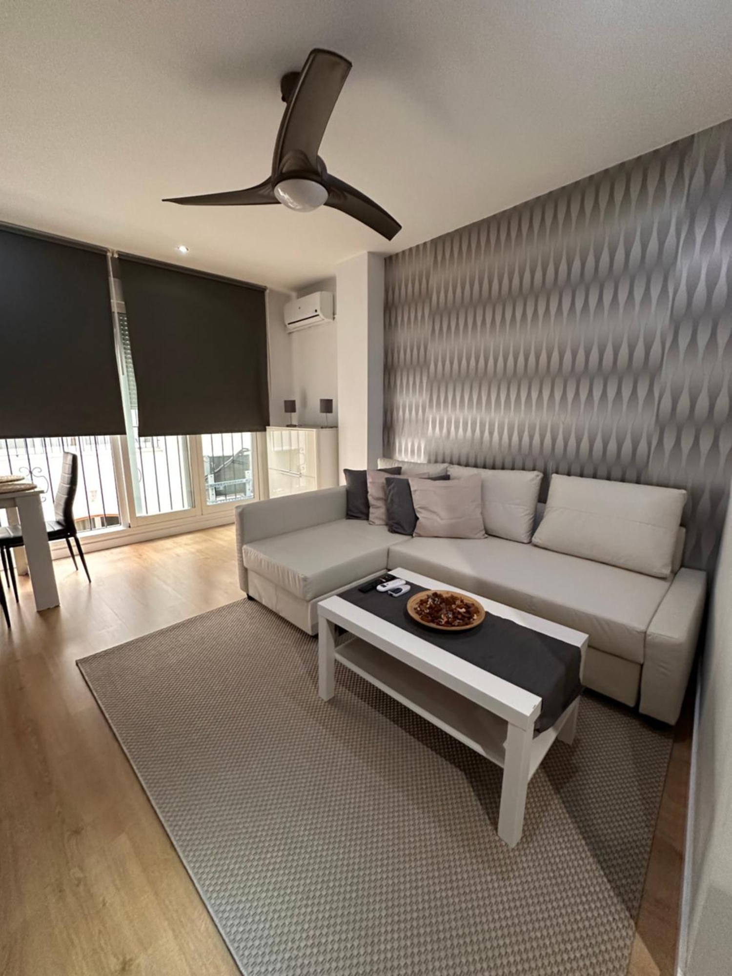 Appartement Carreteria Deluxe à Málaga Extérieur photo