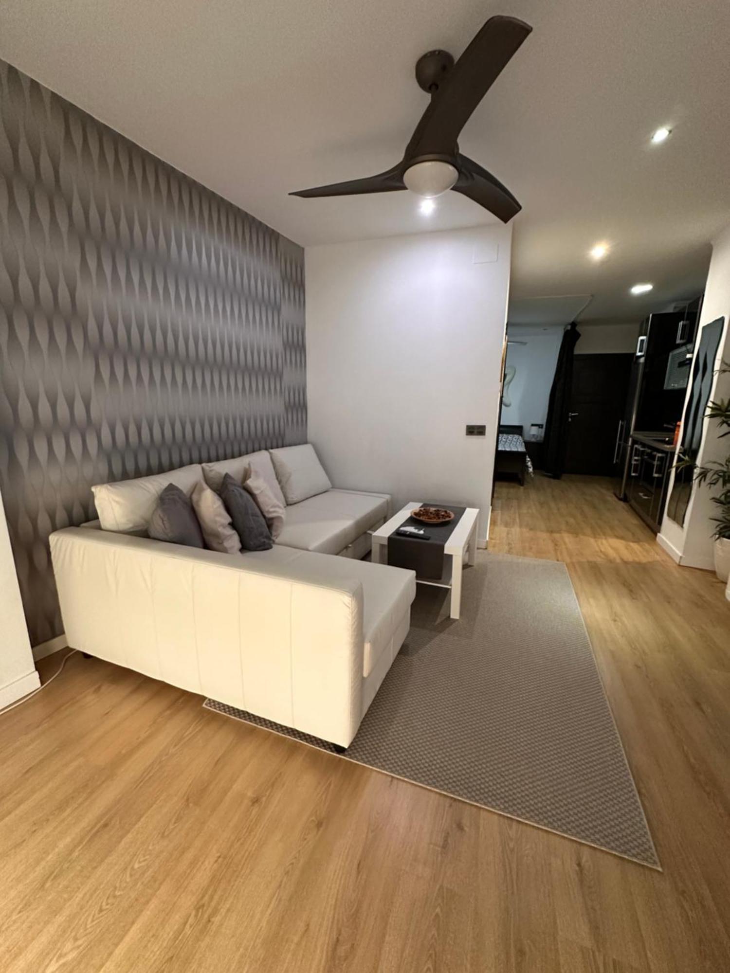 Appartement Carreteria Deluxe à Málaga Extérieur photo