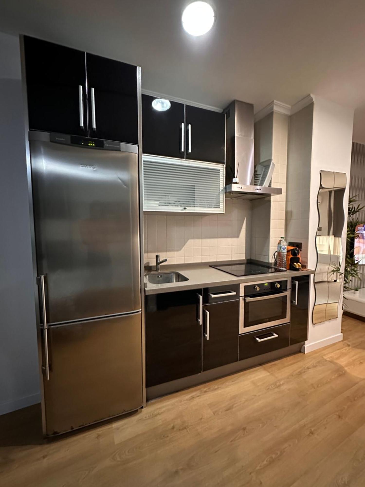 Appartement Carreteria Deluxe à Málaga Extérieur photo